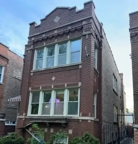 5318 West Deming Place Chicago IL 60639