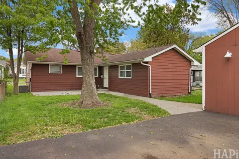 916 Chestnut Street Waukegan IL 60085