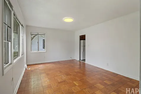 916 Chestnut Street Waukegan IL 60085