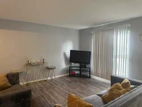 1133 Williamsburg Road Country Club Hills IL 60478
