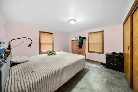 5172 East Center Street Bourbonnais IL 60914
