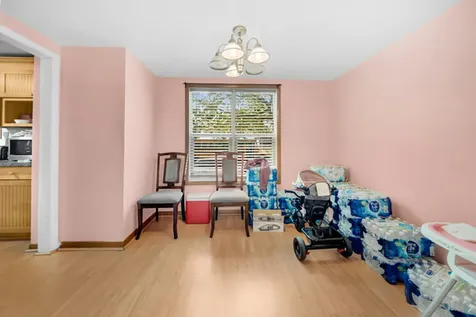 5172 East Center Street Bourbonnais IL 60914