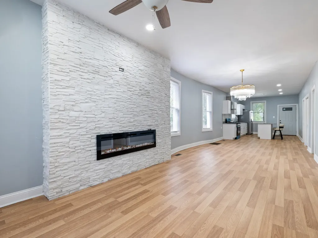 6350 South Wood Street Chicago IL 60636