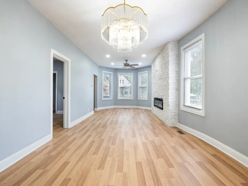 6350 South Wood Street Chicago IL 60636
