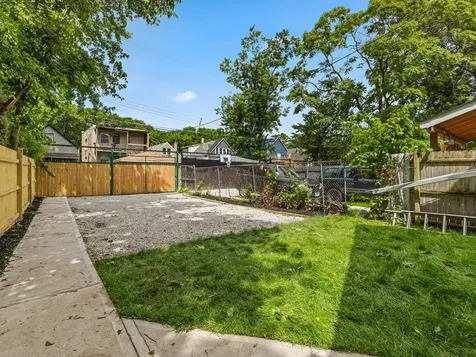 6350 South Wood Street Chicago IL 60636