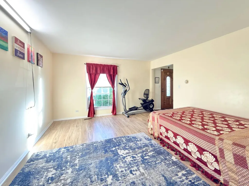 1464 Farington Lane Aurora IL 60504