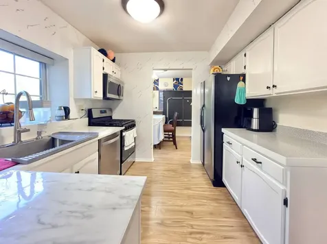 1464 Farington Lane Aurora IL 60504