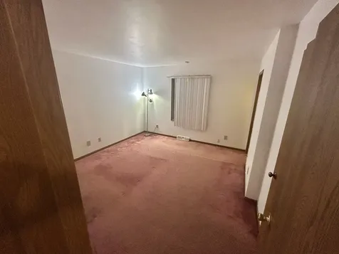 2974 17TH Street Rockford IL 61109