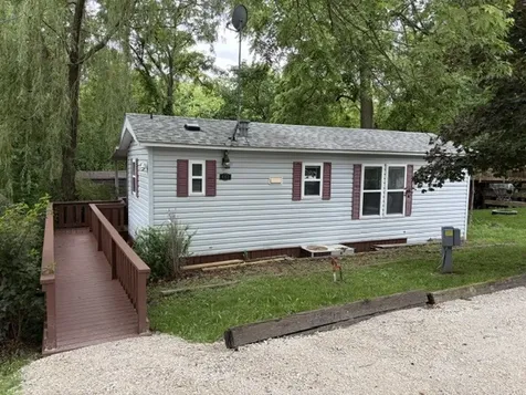 2795 East 28th Lot 442 Road Seneca IL 61360