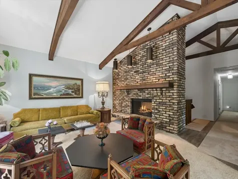 25521 West Blakely Parkway Wauconda IL 60084