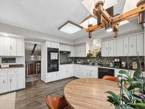 25521 West Blakely Parkway Wauconda IL 60084