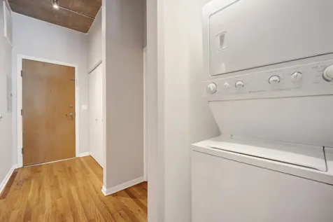 1070 West 15th Street Chicago IL 60608
