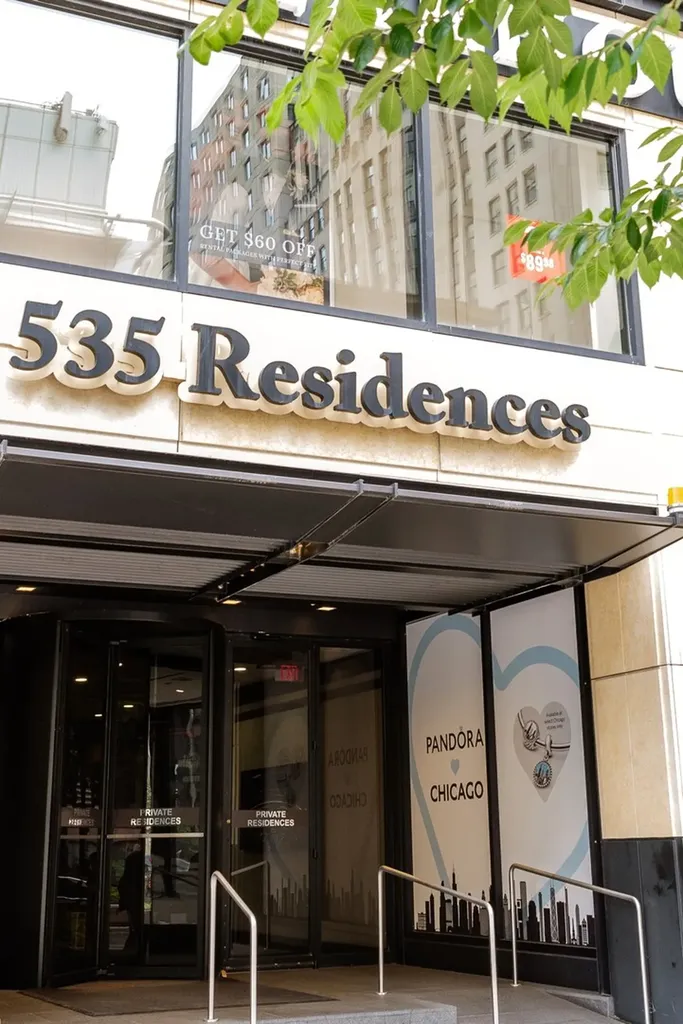 535 North Michigan Avenue Chicago IL 60611