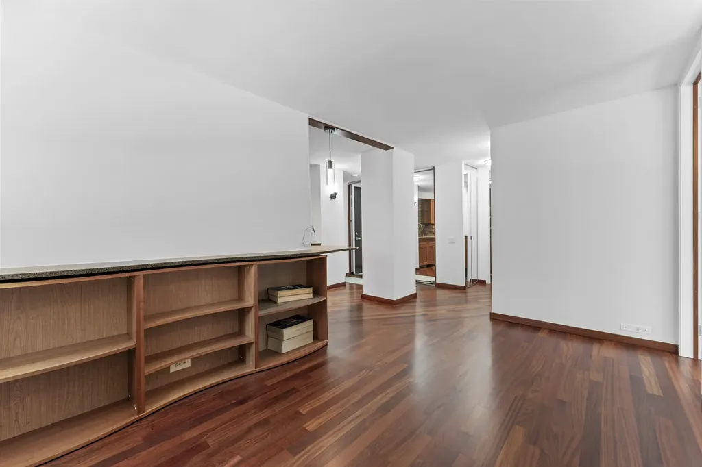 535 North Michigan Avenue Chicago IL 60611