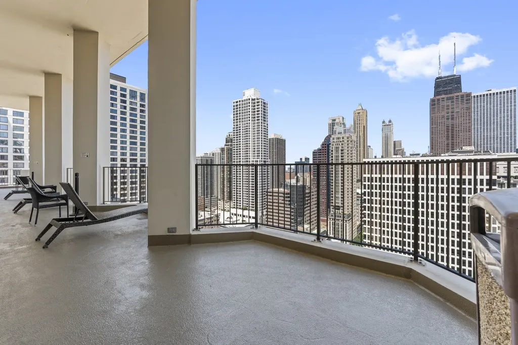 535 North Michigan Avenue Chicago IL 60611