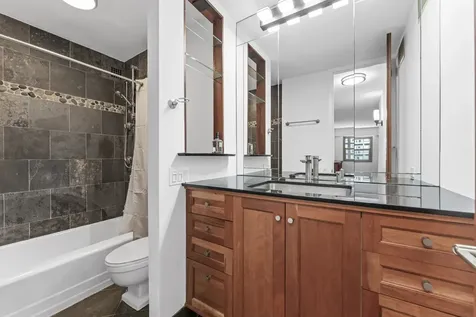 535 North Michigan Avenue Chicago IL 60611