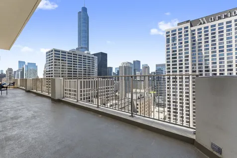 535 North Michigan Avenue Chicago IL 60611