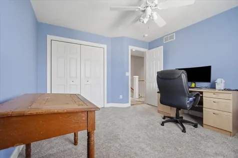 46 Conway Circle Bloomington IL 61704