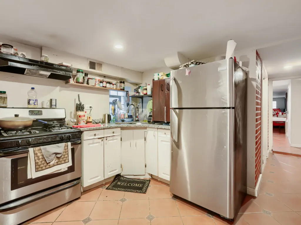 1841 North Keystone Avenue Chicago IL 60639