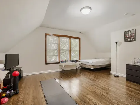 1841 North Keystone Avenue Chicago IL 60639