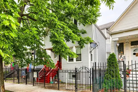 1841 North Keystone Avenue Chicago IL 60639
