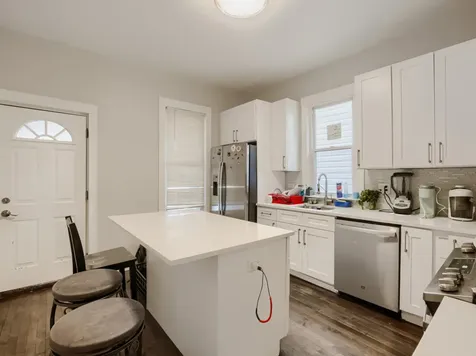 1841 North Keystone Avenue Chicago IL 60639