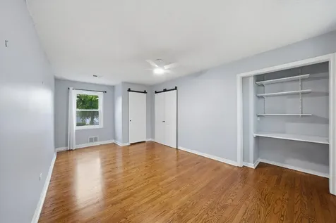 6830 West 112th Place Worth IL 60482
