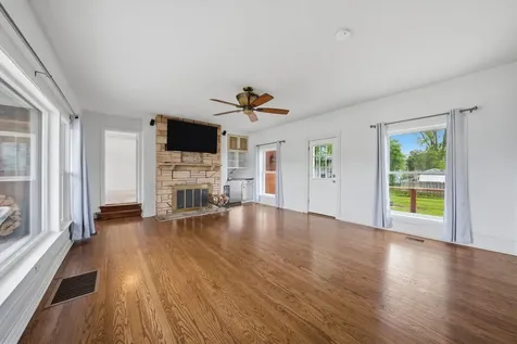 6830 West 112th Place Worth IL 60482