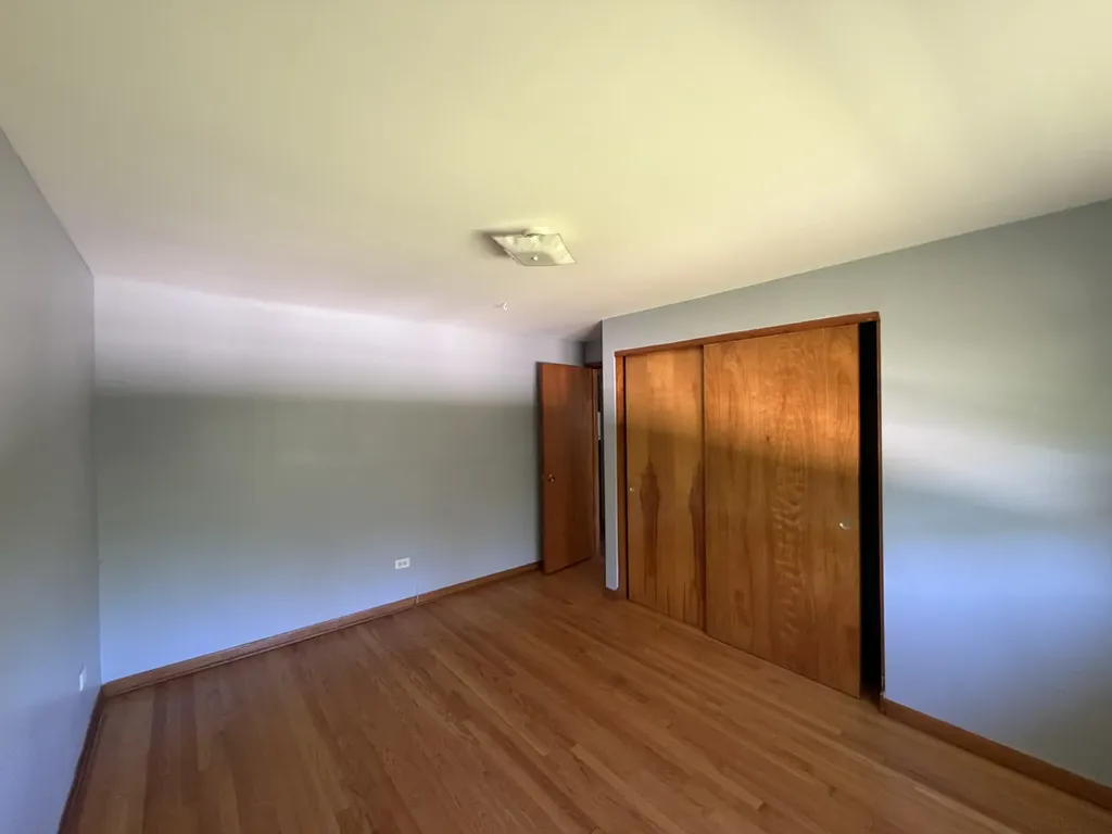 119 Cliff Street Willow Springs IL 60480