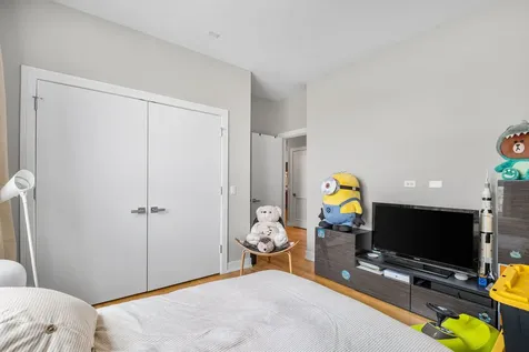 1317 North Larrabee Street Chicago IL 60610