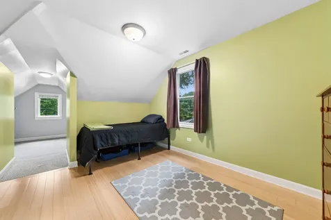 770 Highland Avenue Glen Ellyn IL 60137