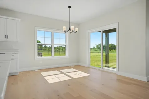 19 Meadow Drive Monticello IL 61856