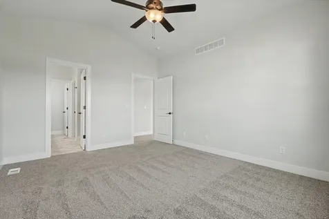 19 Meadow Drive Monticello IL 61856