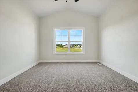 19 Meadow Drive Monticello IL 61856