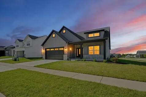 19 Meadow Drive Monticello IL 61856
