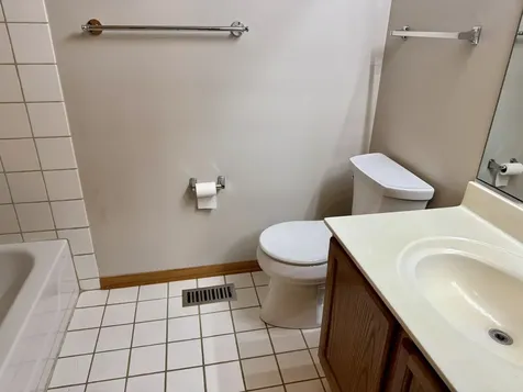 13361 West Heiden Circle Lake Bluff IL 60044