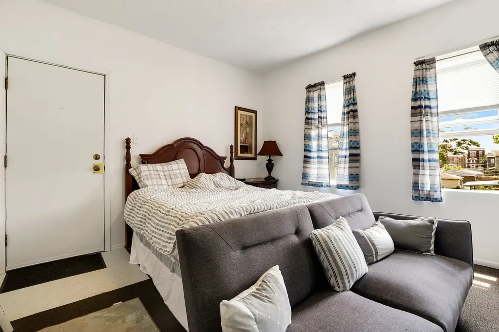745 North Throop Street Chicago IL 60642