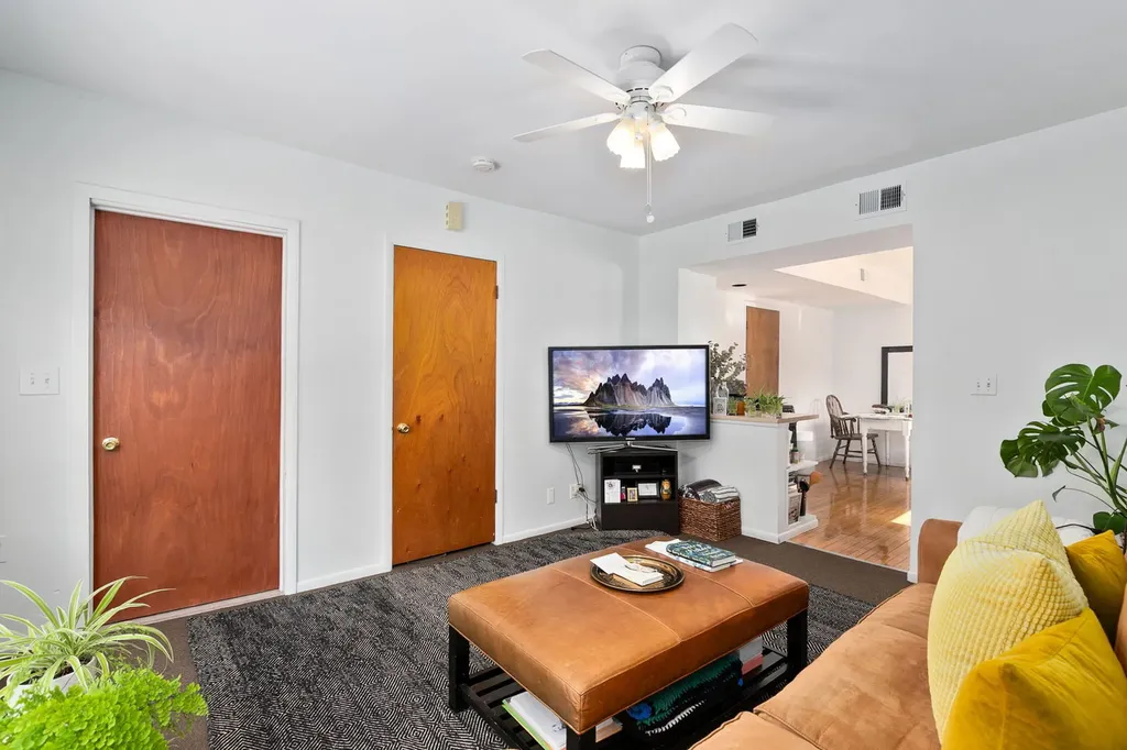 745 North Throop Street Chicago IL 60642