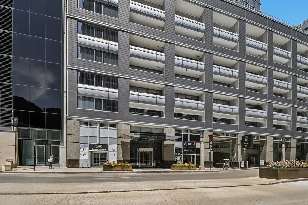 240 East Illinois Street Chicago IL 60611