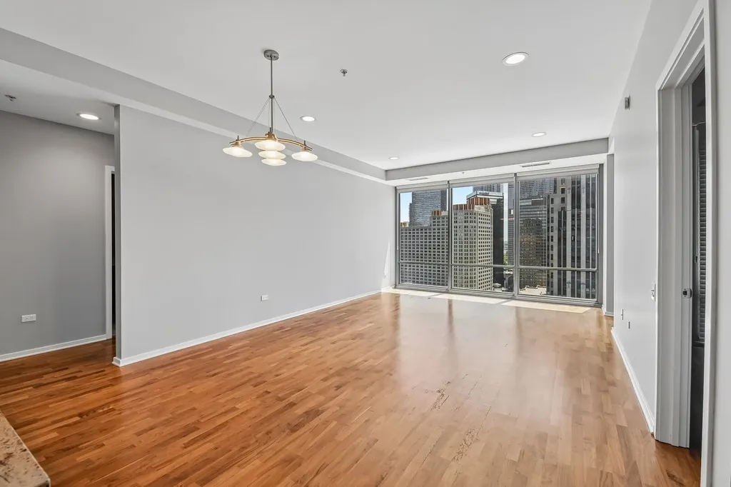 240 East Illinois Street Chicago IL 60611