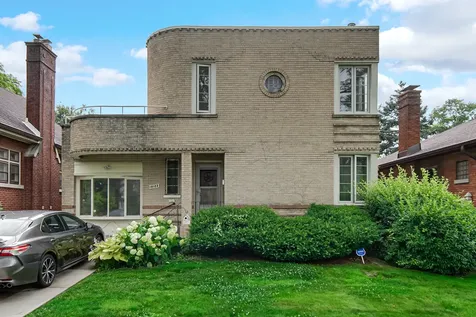 10122 South Bell Avenue Chicago IL 60643