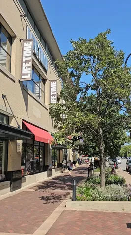 807 Davis Street Evanston IL 60201