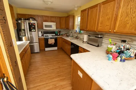990 Wilkinson Lane North Aurora IL 60542