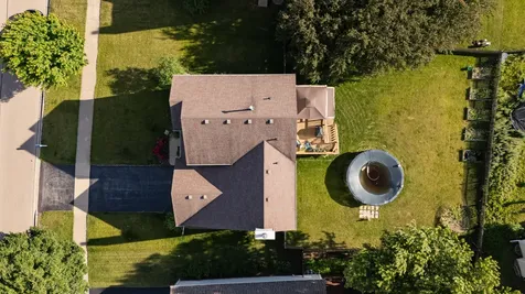 990 Wilkinson Lane North Aurora IL 60542
