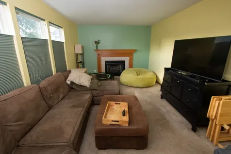 990 Wilkinson Lane North Aurora IL 60542