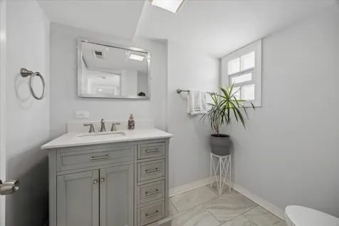 1221 Scoville Avenue Berwyn IL 60402