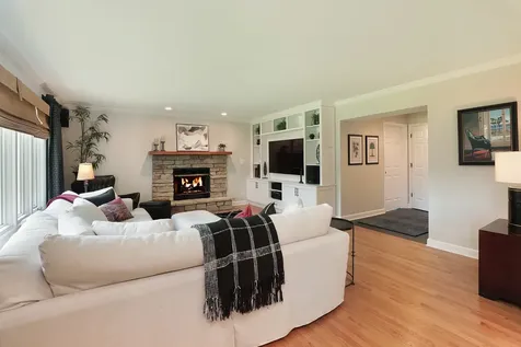 249 Spruce Road Northbrook IL 60062