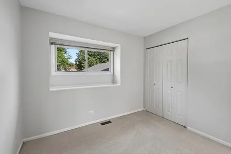 1036 East Meadow Lake Drive Palatine IL 60074