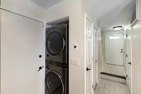 2474 Sunlight Court Aurora IL 60502