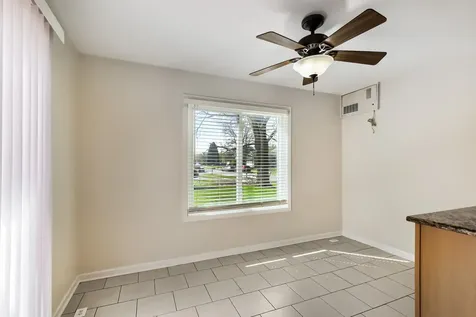 2474 Sunlight Court Aurora IL 60502